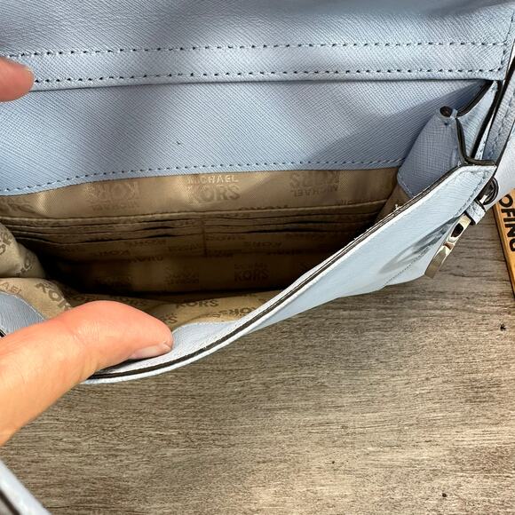 Michael Kors Blue Leather Tote with Front Pocket for Credit Cards - Picture 5 of 9